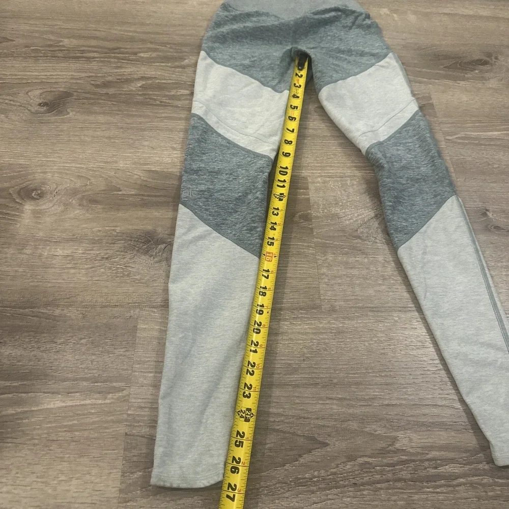 Alo Yoga High-Waist Airlift Legging in Stretch Workout XXS